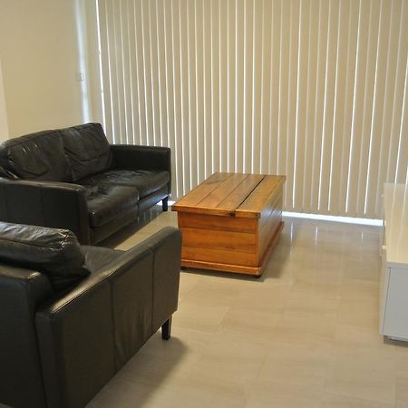 Montgomery Apartments フォースター エクステリア 写真